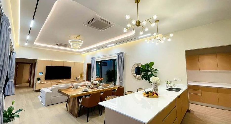 For sale 3 bedrooms villa in Thalang, Phuket