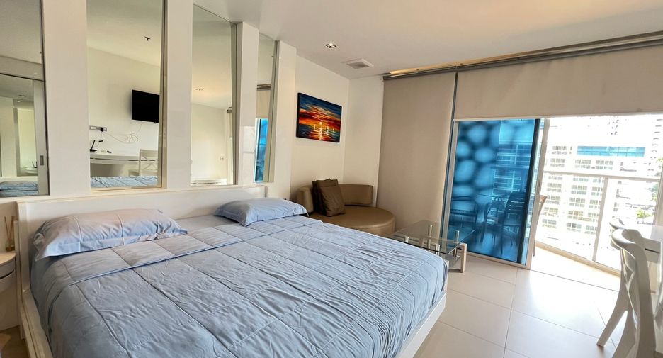 Condo en alquiler de 2 habitaciones en East Pattaya, Pattaya
