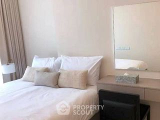 For sale 2 bedrooms condo in Khlong Toei, Bangkok