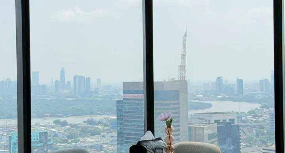 ขาย 2 ห้องนอน คอนโด ใน คลองเตย, กรุงเทพฯ