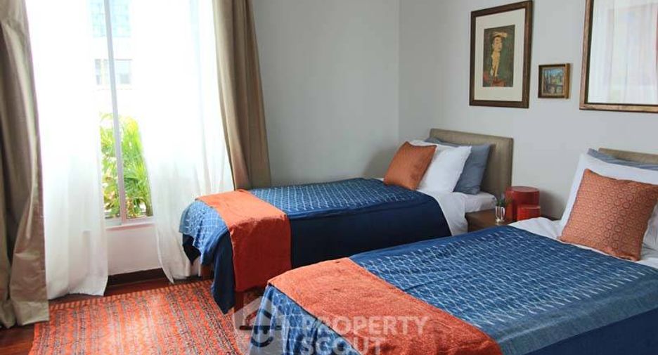 For rent 4 bedrooms apartment in Sathon, Bangkok