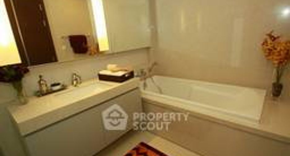 Wohnung zur Miete mit 2 Zimmer in Watthana, Bangkok