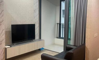Condo en alquiler de 1 habitaciones en Bang Rak, Bangkok