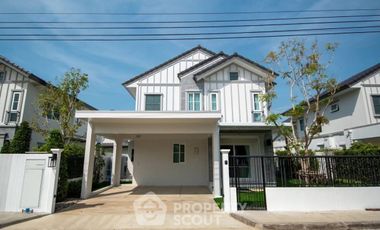 Casa en alquiler de 4 habitaciones en Bang Phli, Samut Prakan