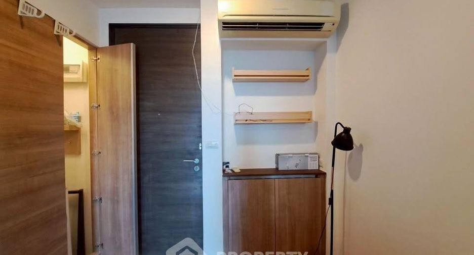 Condo en alquiler de 1 habitaciones en Phra Khanong, Bangkok