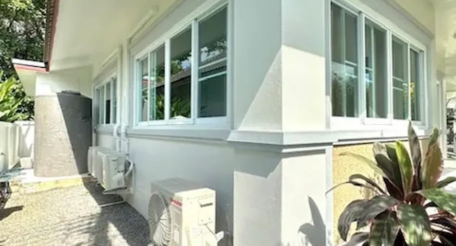 For sale 5 bedrooms house in Hang Dong, Chiang Mai