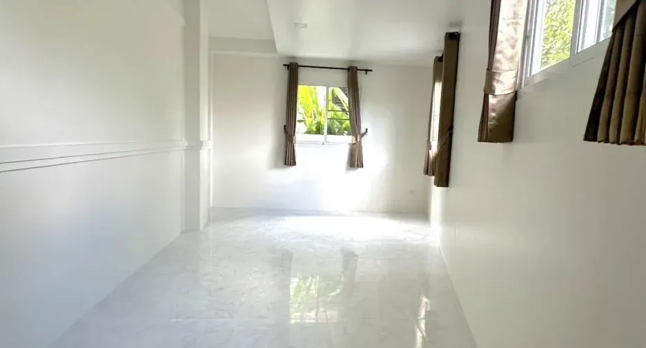For sale 5 bedrooms house in Hang Dong, Chiang Mai