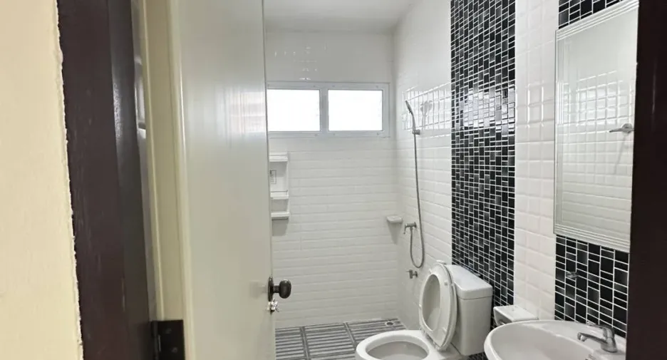 For sale 2 bedrooms house in Hang Dong, Chiang Mai
