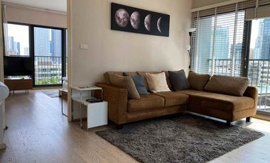 For rent 1 bed condo in Khlong Toei, Bangkok