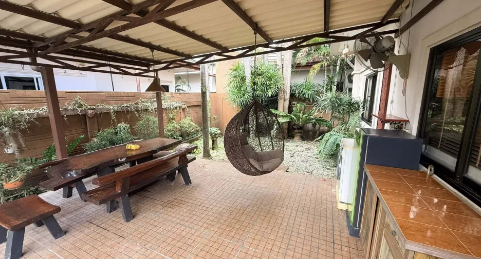 Villa zum Kauf mit 4 Zimmer in Huay Yai, Pattaya