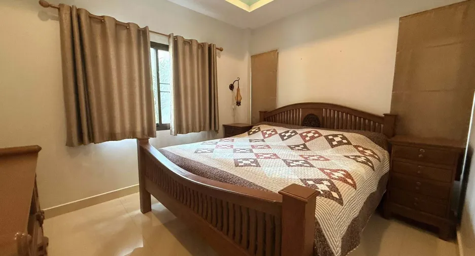 Villa zum Kauf mit 4 Zimmer in Huay Yai, Pattaya