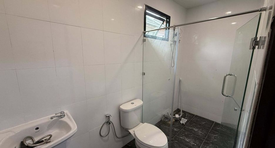 À vendre 3 chambres villa à Huay Yai, Pattaya