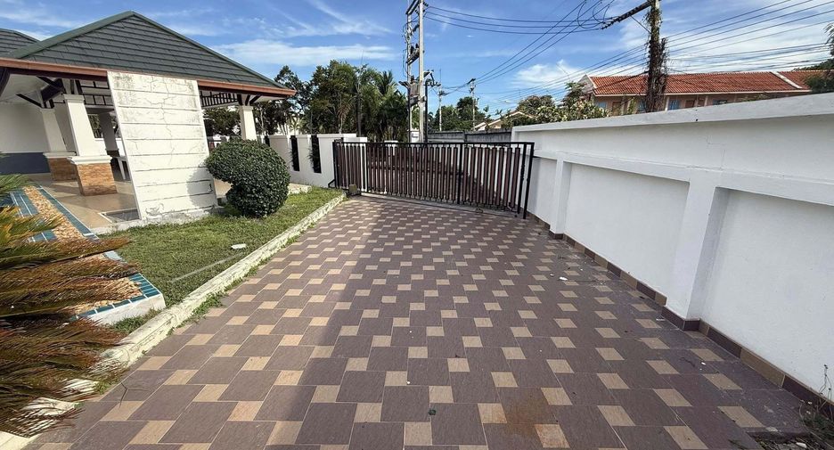 Villa en venta de 4 habitaciones en Huay Yai, Pattaya