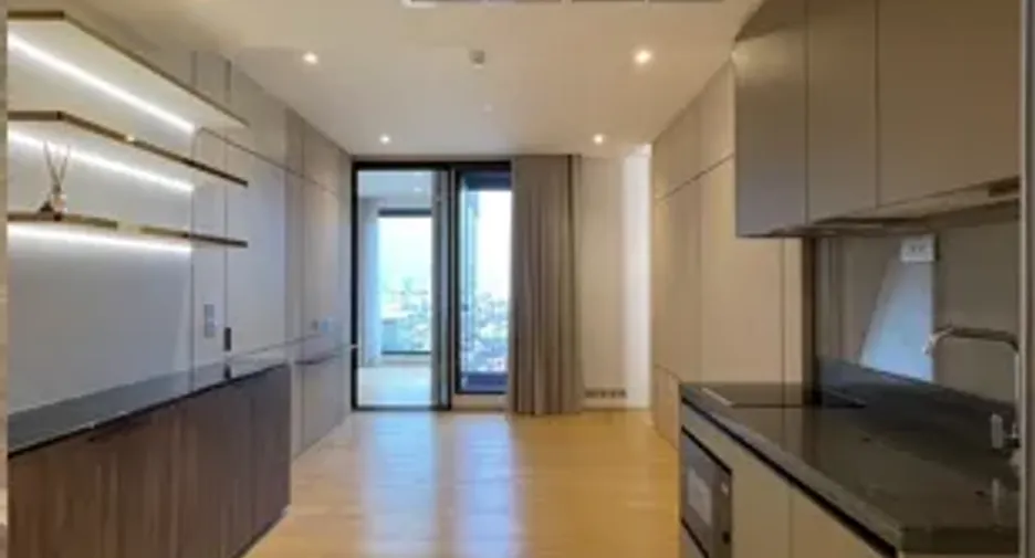 Продажа и аренда 1 кровать кондо в Хуаи Кхщанг, Бангкок