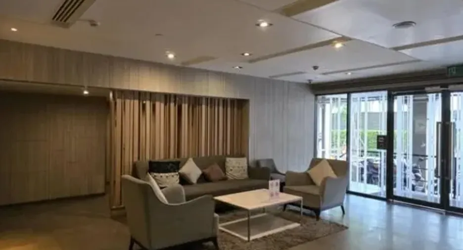 For sale 1 bed condo in Huai Khwang, Bangkok