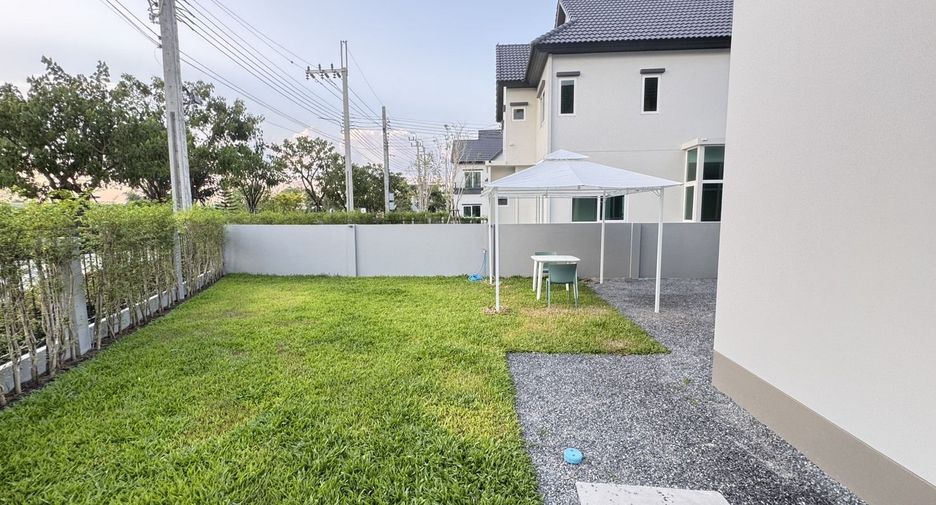 For rent 4 bedrooms house in Sai Mai, Bangkok