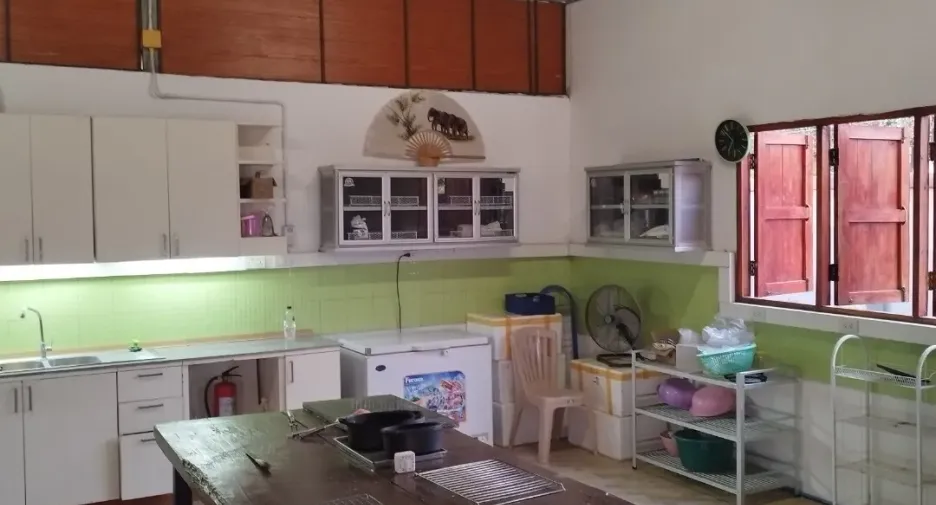 À vendre 4 chambres maison à Mueang Lampang, Lampang
