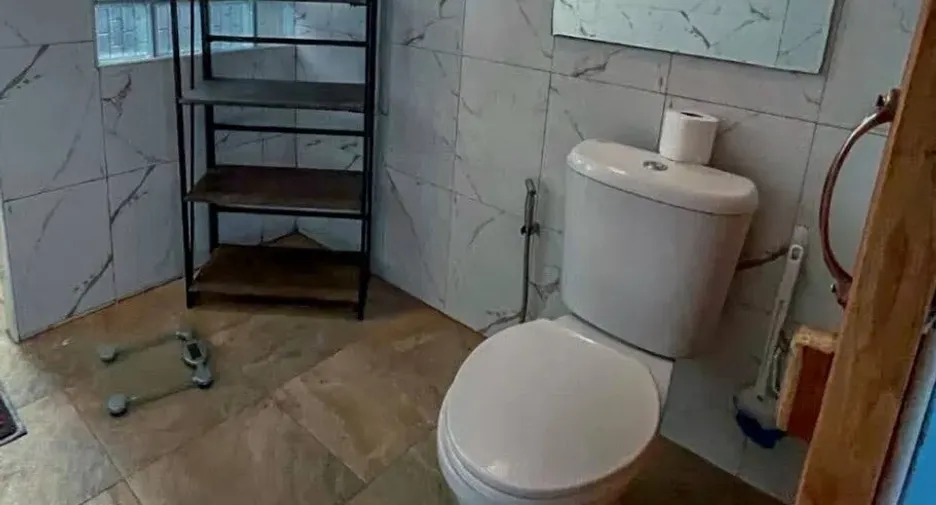 À vendre 4 chambres maison à Mueang Lampang, Lampang