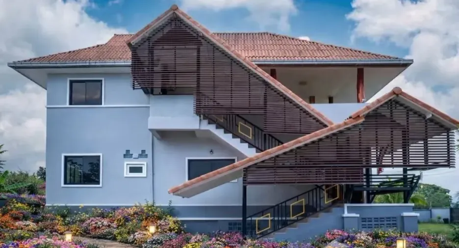 À vendre 4 chambres maison à Mueang Lampang, Lampang