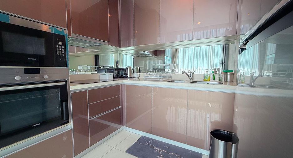 Condo en venta de 3 habitaciones en Bang Kho Laem, Bangkok