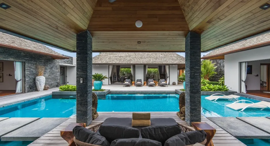For sale 4 bedrooms villa in Thalang, Phuket