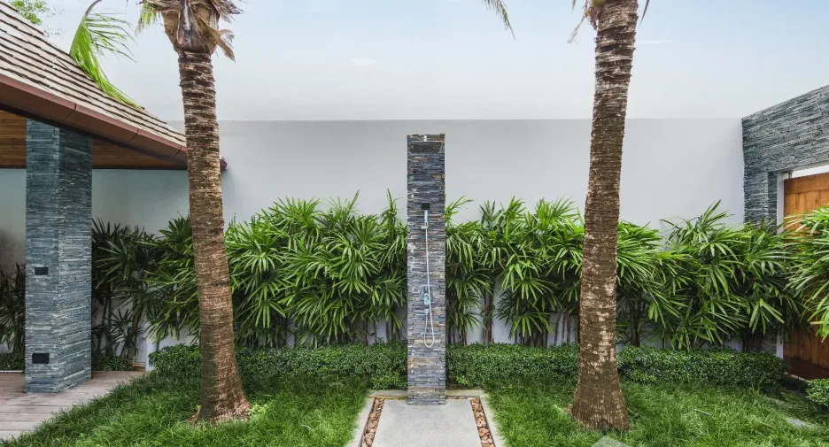 For sale 4 bedrooms villa in Thalang, Phuket