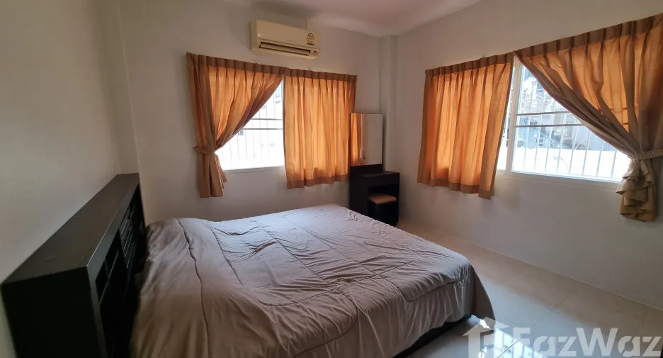 Haus zur Miete mit 3 Zimmer in Mueang Phuket, Phuket