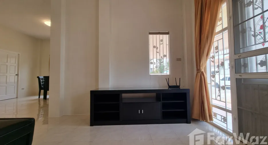 Haus zur Miete mit 3 Zimmer in Mueang Phuket, Phuket