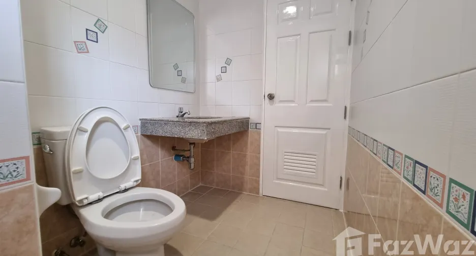 Haus zur Miete mit 3 Zimmer in Mueang Phuket, Phuket