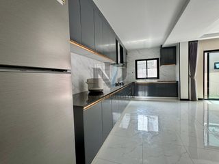 Villa zur Miete mit 4 Zimmer in Bang Lamung, Chonburi