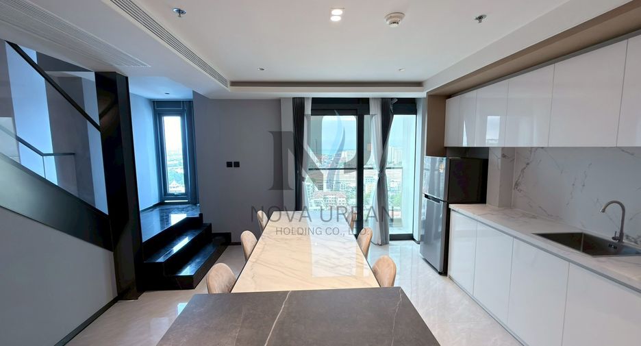 Condo en alquiler de 2 habitaciones en Pratumnak, Pattaya