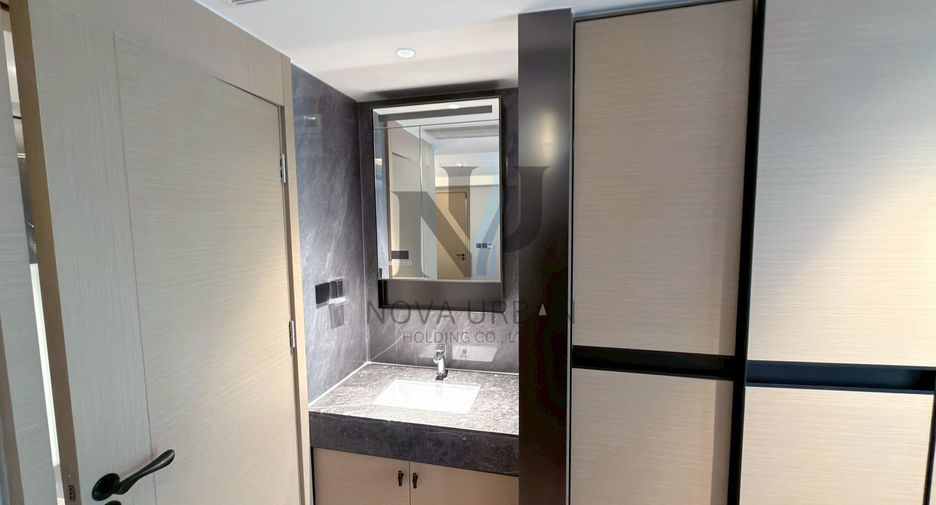 Condo en alquiler de 2 habitaciones en Pratumnak, Pattaya