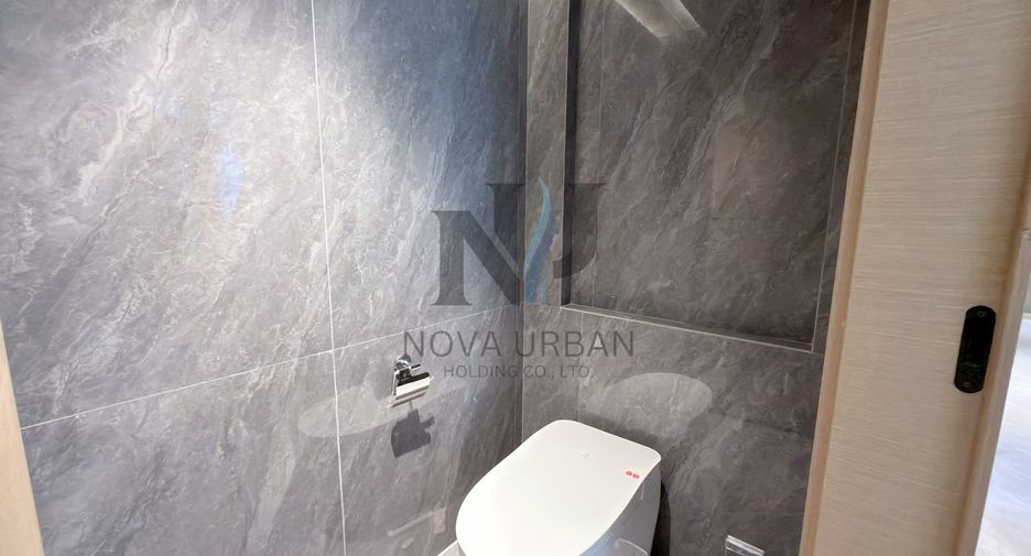 Condo en alquiler de 2 habitaciones en Pratumnak, Pattaya
