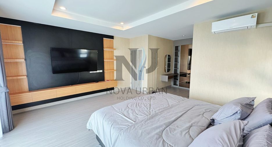Casa en alquiler de 3 habitaciones en East Pattaya, Pattaya