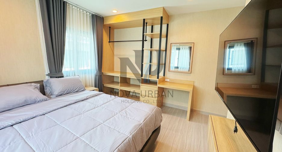 Casa en alquiler de 3 habitaciones en East Pattaya, Pattaya