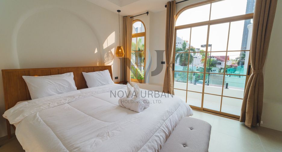 Casa en alquiler de 3 habitaciones en North Pattaya, Pattaya