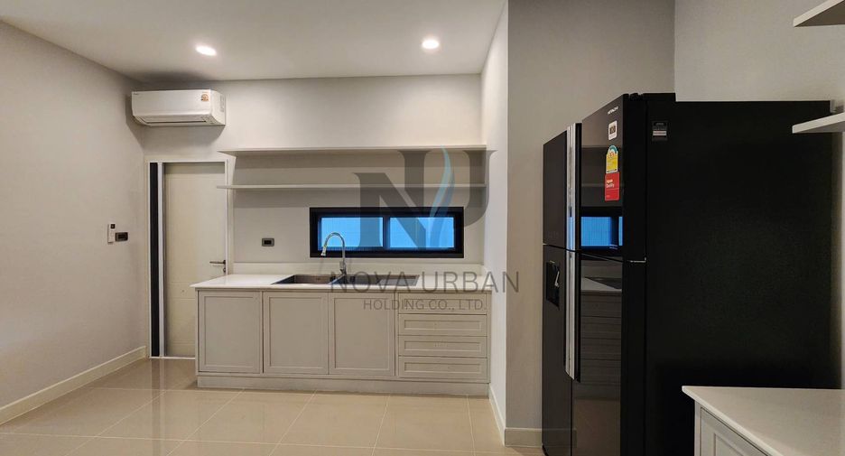 For rent 3 bedrooms house in East Pattaya, Pattaya