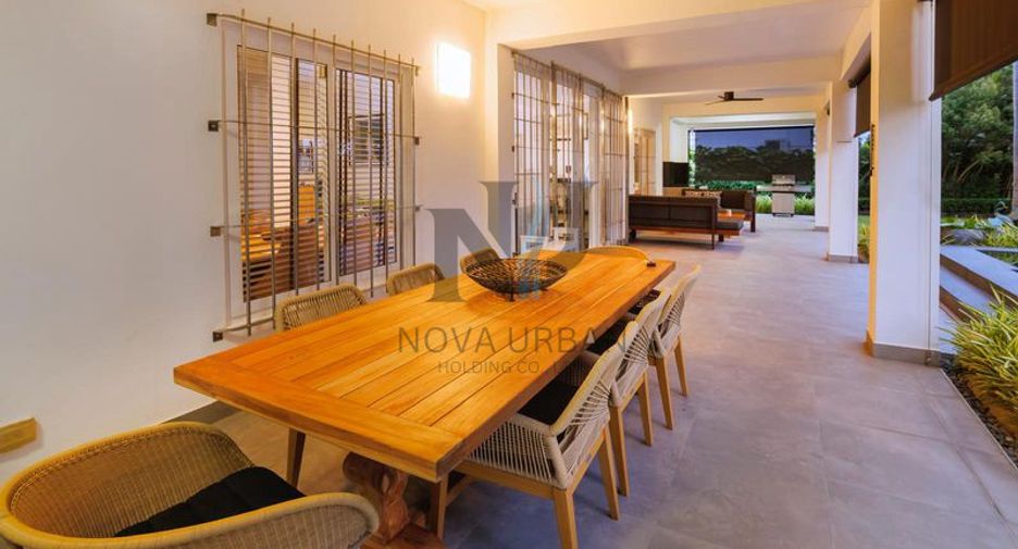 À vendre 2 chambres villa à East Pattaya, Pattaya
