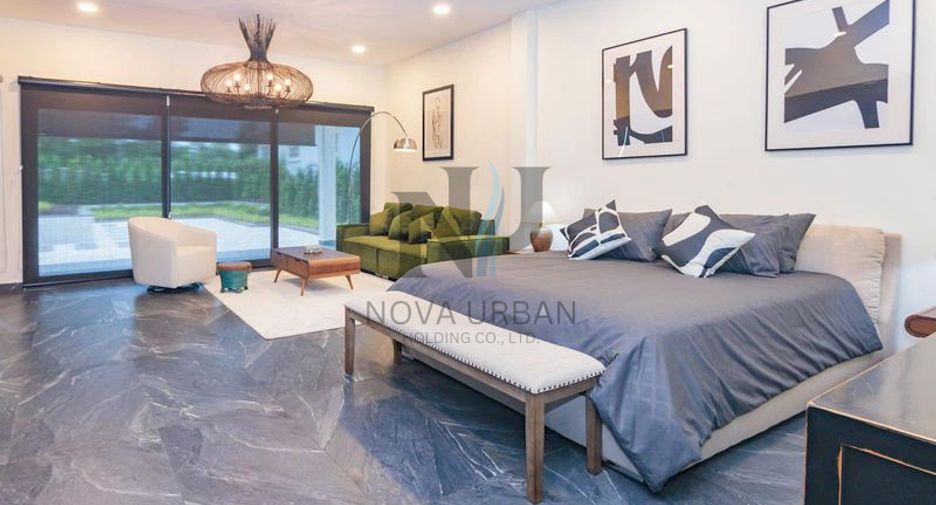 For sale 5 bedrooms villa in East Pattaya, Pattaya