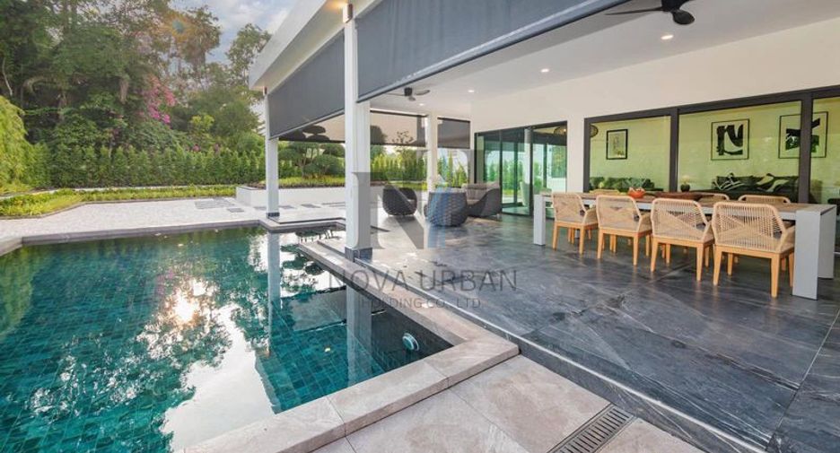 For sale 5 bedrooms villa in East Pattaya, Pattaya