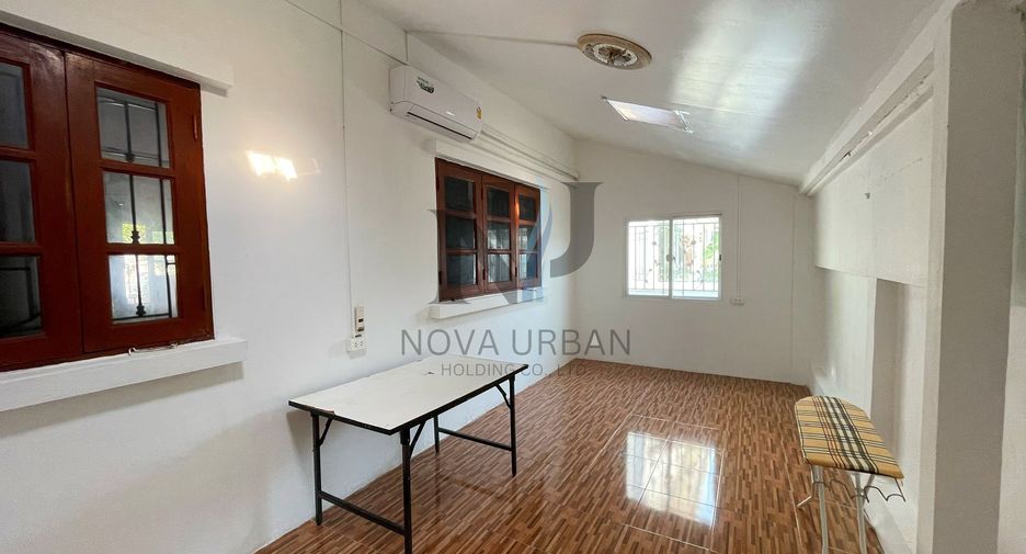 For rent and for sale 4 bedrooms house in East Pattaya, Pattaya