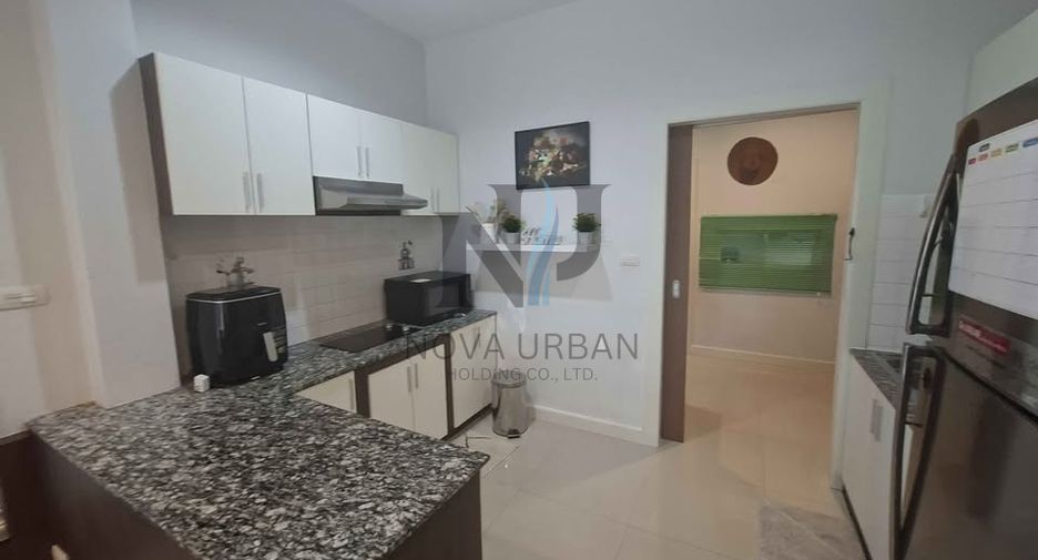 For rent 3 bedrooms house in East Pattaya, Pattaya