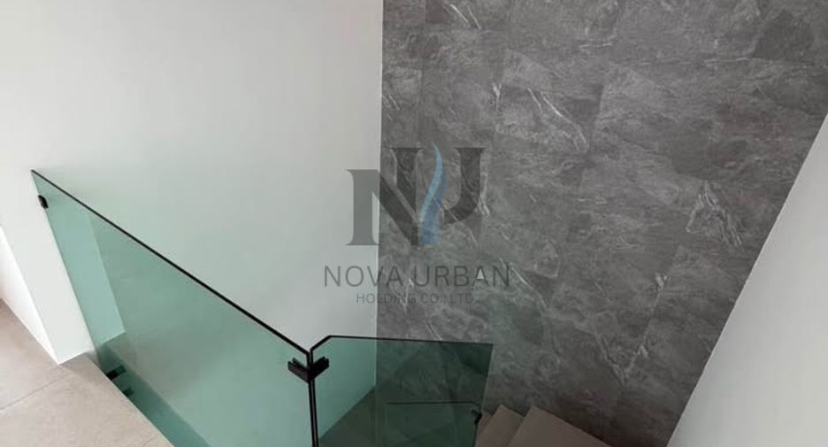 For rent 3 bedrooms villa in North Pattaya, Pattaya