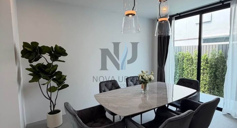 For rent 3 bedrooms villa in North Pattaya, Pattaya