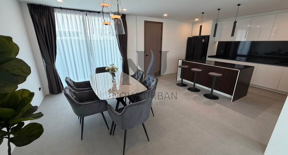 For rent 3 bedrooms villa in North Pattaya, Pattaya
