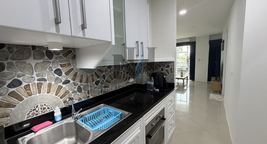 For rent 2 bedrooms condo in Bang Lamung, Chonburi