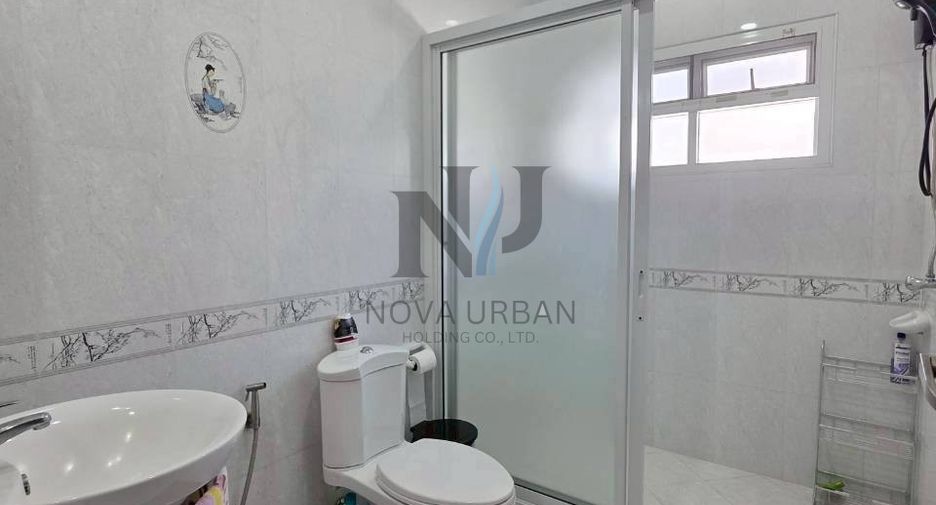 For sale 3 bedrooms house in Huay Yai, Pattaya