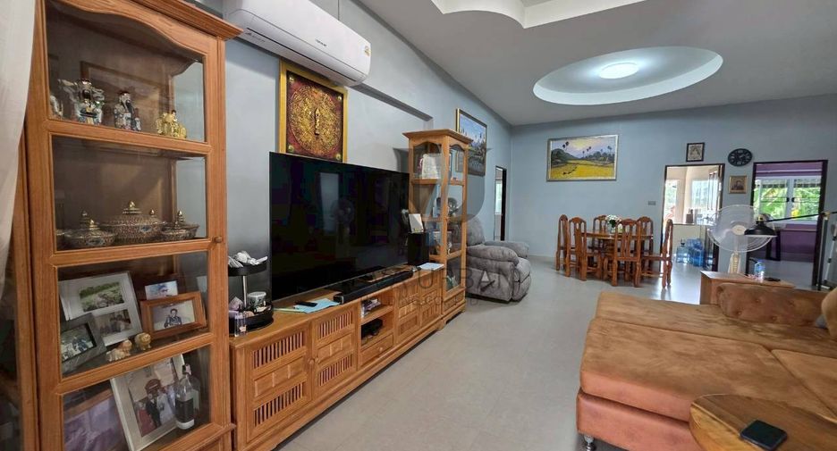 For sale 3 bedrooms house in Huay Yai, Pattaya