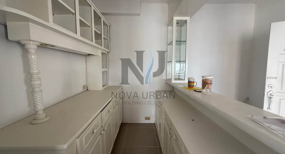ขาย 2 ห้องนอน คอนโด ใน สัตหีบ, ชลบุรี
