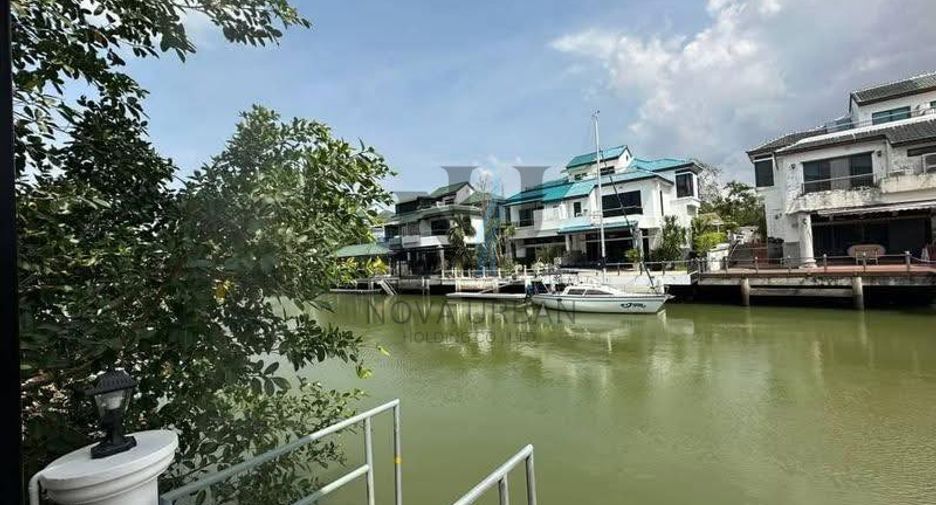 Casa en venta de 4 habitaciones en Na Jomtien, Pattaya